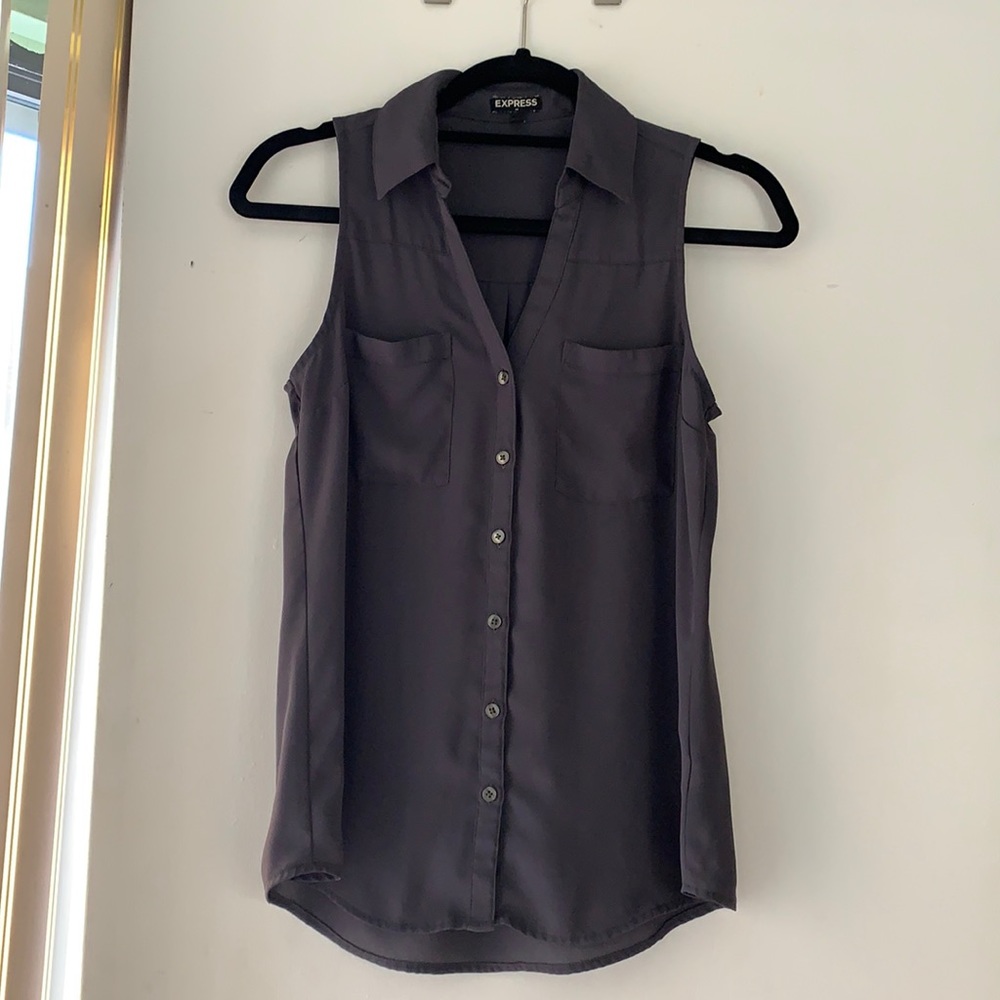 XS Grey Express Button Down Tank